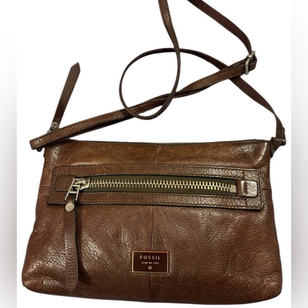 Fossil Brown Leather Crossbody Bag Adjustable Strap Zip Pocket Small